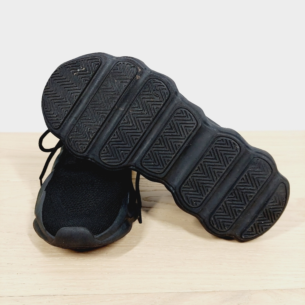 Cape Robbin Black Sculpted Sole Knit Sneakers 772 - Picture 7 of 12